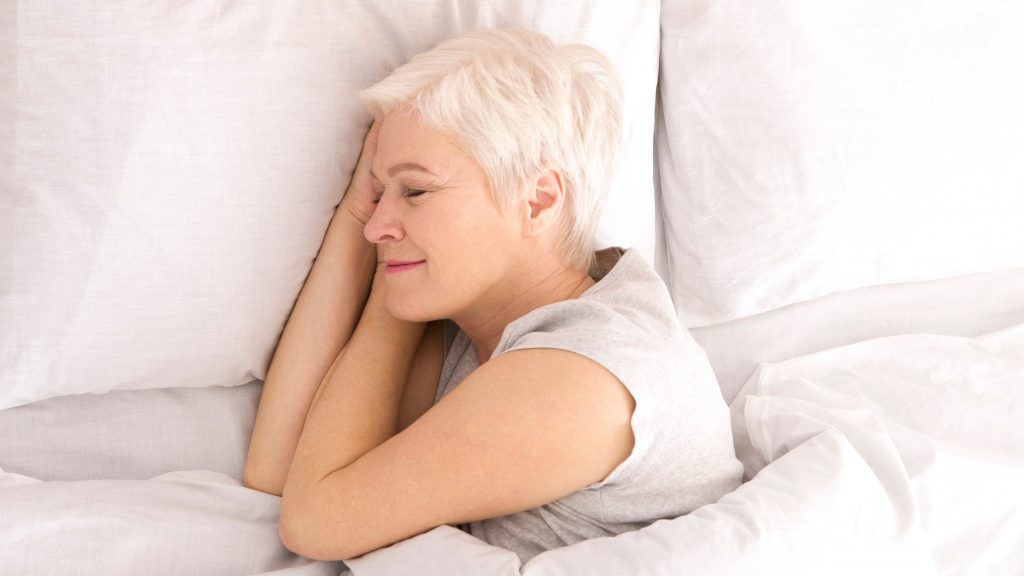 woman experiencing a good sleep quality